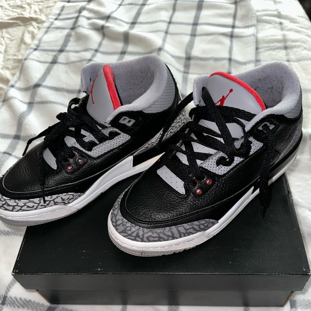 Air Jordan 3 Retro OG Black Cement Boys - Picture 1 of 8